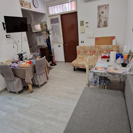 נאפולי Appartamento Intero Casa Vacanze Espo מראה חיצוני תמונה